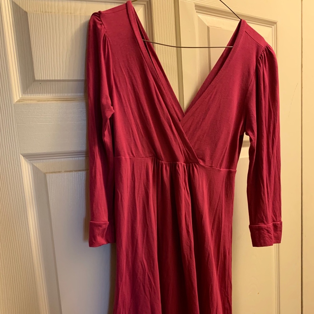 Pink/Red Splendid deep v neck dress size large